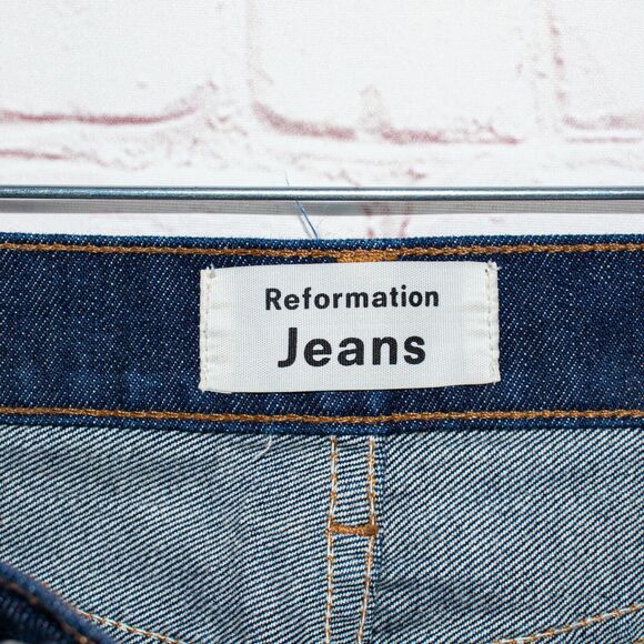 Reformation the Julia High Rise Cigarette Jeans in Volta Wash Size 24 - Picture 5 of 10